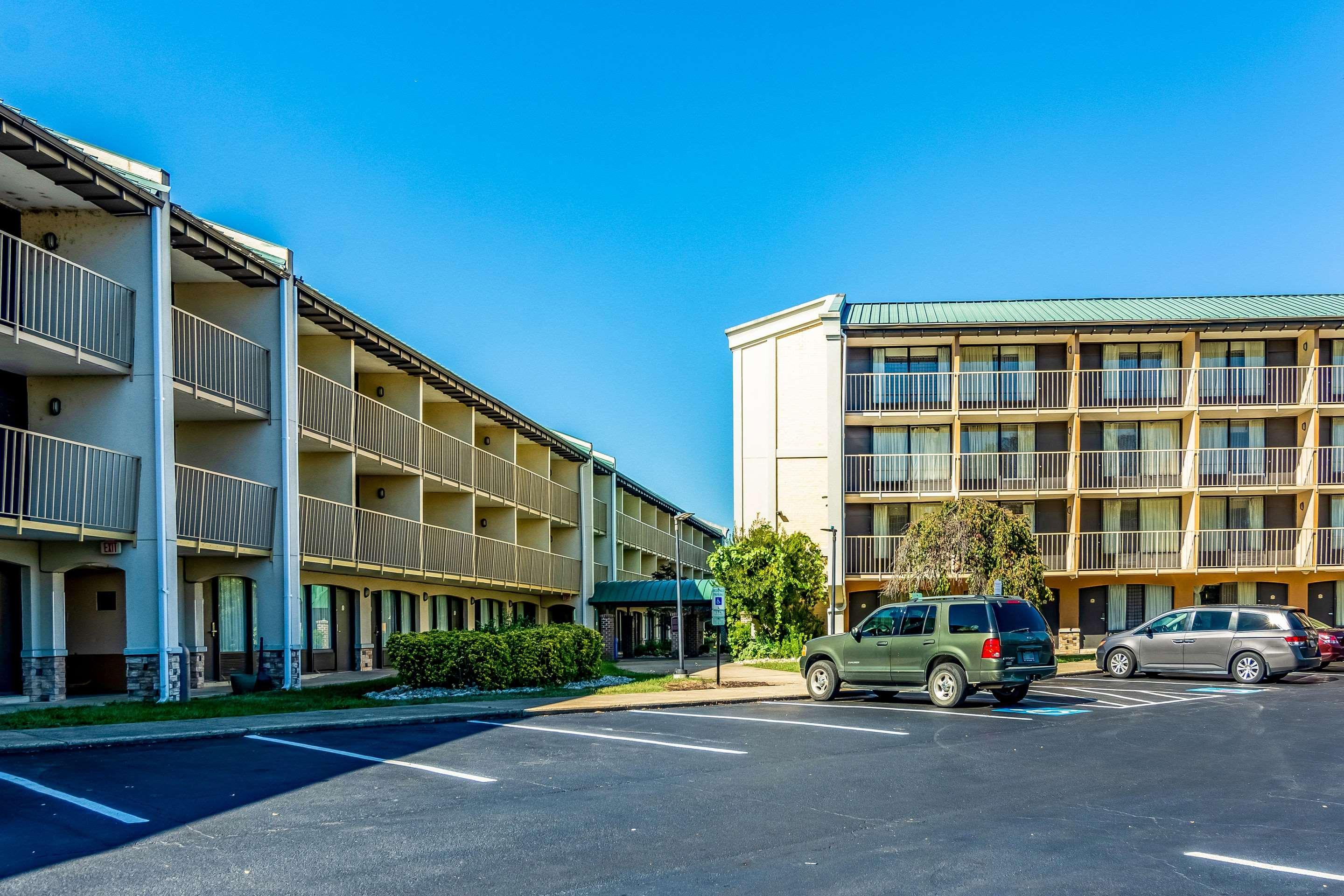 Rodeway Inn Central Richmond Exterior photo
